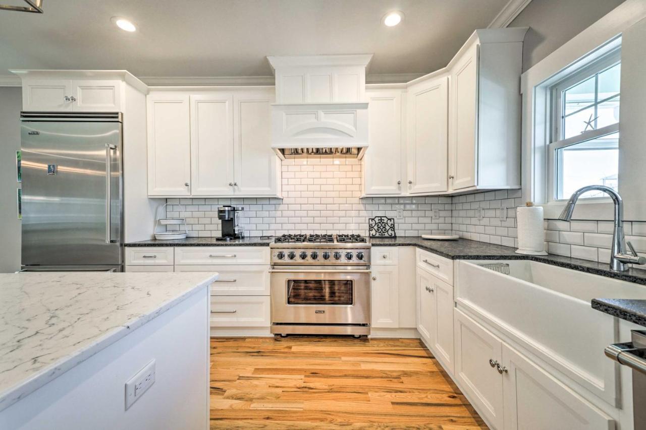 Bright Coastal Abode With Porch And Beach Access! Carolina Beach Exteriör bild